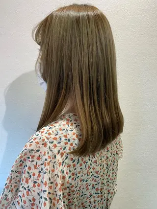 ミディアム カラー Hello Design Coconeel所属・UNJOUR / kannaのヘアスタイル