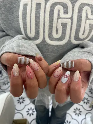 ネイル koyu 🩶のネイルデザイン