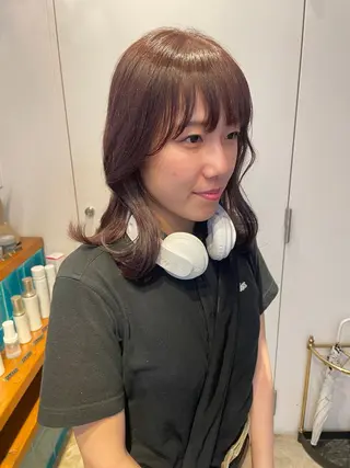 ミディアム カラー RIN／韓国ヘア レイヤーカットのヘアスタイル