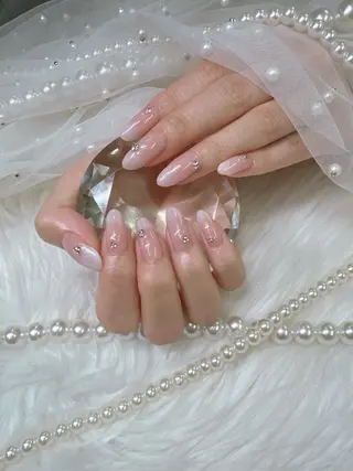 ネイル クイーンズネイル銀座所属・Queeens nailのネイルデザイン