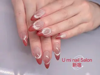 ネイル UMI ネイルサロン新宿🎀のネイルデザイン
