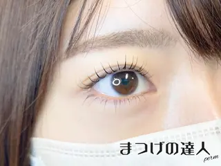 マツエク・マツパ アイブロウ Attrait Eye所属・Attrait Eye☻*Sayaのマツエク・マツパデザイン