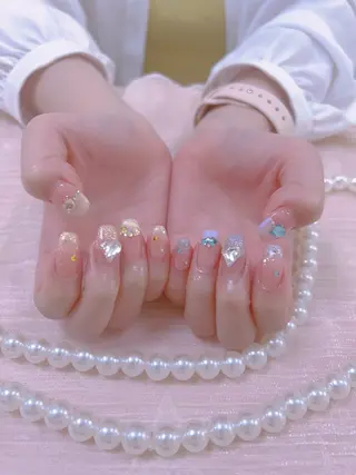 ネイル はぴねす所属・横浜 美夢のネイルデザイン