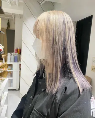 ミディアム デザイン🥇複雑履歴 ハイトーン特化のヘアスタイル