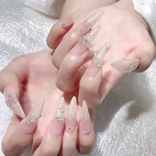 ネイル Queens ゲンのネイルデザイン