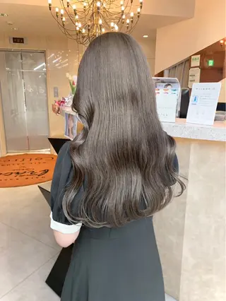 ロング カラー 韓国/レイヤー/ 透明感🩶ひかる🩶のヘアスタイル