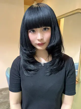 セミロング カットモデル募集🤍 🐇anzuのヘアスタイル