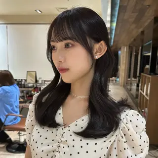 セミロング カラー レイヤー/顔周り /透明感🩶高橋大のヘアスタイル