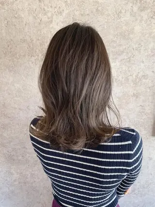 ミディアム カラー nubes所属・🌟高田 聖菜🌟のヘアスタイル