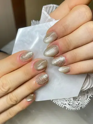 ミディアム ヒエン NAILのネイルデザイン