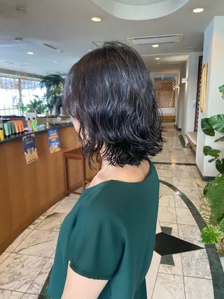 ミディアム パーマ ASAKURA所属・ASAKURA 美容室のヘアスタイル