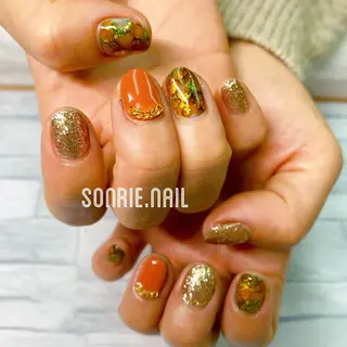 ネイル マツエク・マツパ 美容室 ソンリエのヘアスタイル