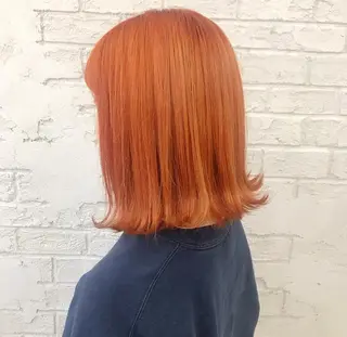 ミディアム カラー オリーブ/アッシュ やわらか透明感カラーのヘアスタイル