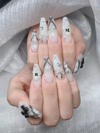 ネイル Lee Nails チップ長さだし専門店のネイルデザイン