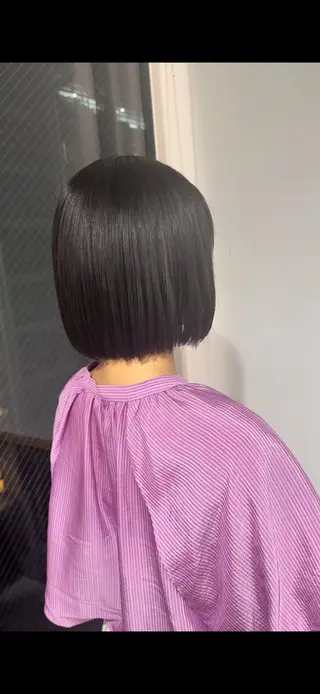 ミディアム カラー ブリーチなし/レイヤ ー特化🌈Tommyのヘアスタイル