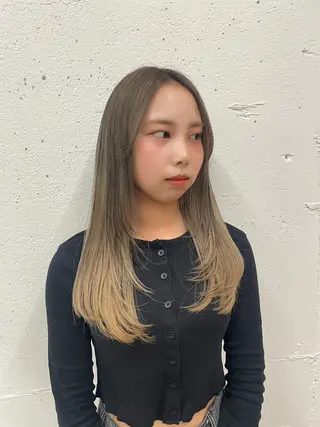 ロング カラー suzu 🤍 【 grace 】のヘアスタイル