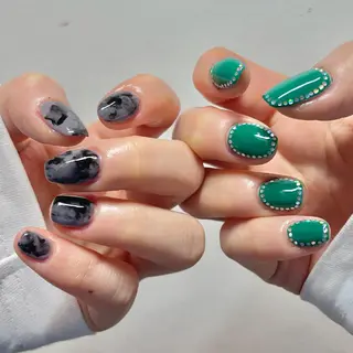 ネイル シモダ カスミ 🦀 @ksm_smdのネイルデザイン