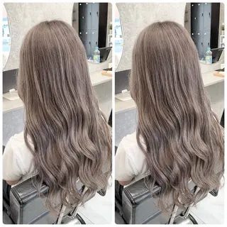 ロング 🦋ハイトーン🦋 石山 希理🦋のヘアスタイル
