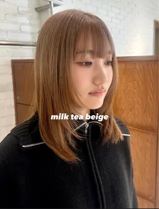 ミディアム ⭐️ダブルカラー⭐️ ｼｭﾝ⭐️のヘアスタイル