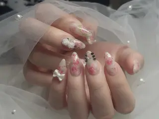 ネイル SARAH ネイルサロン所属・SARAH ネイルサロンのネイルデザイン