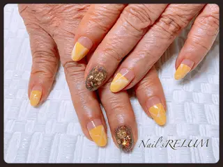 ネイル THECOLORS所属・近貞 莉奈のネイルデザイン