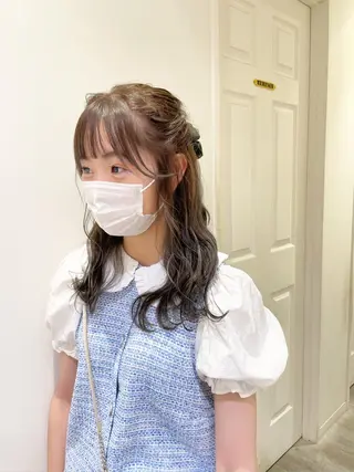 セミロング カラー エクステ/ハイトーン 🐏☁️miminaのヘアスタイル