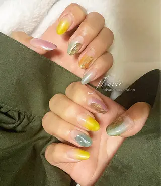 ネイル フルリール 【プライベートサロンのネイルデザイン