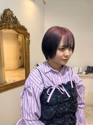ショート 🩶ハイトーン🖤 URARAのヘアスタイル