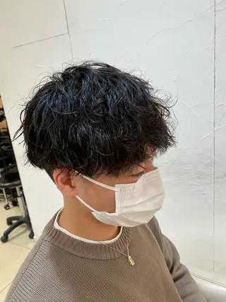 ショート パーマ メンズ メンズ特化型美容師 栗山勇人のヘアスタイル