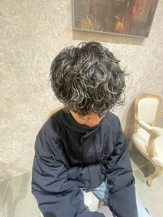 パーマ メンズ Earth Yuhiのヘアスタイル