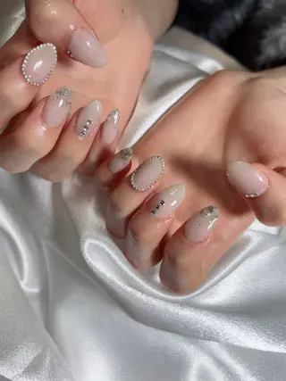 ネイル nail studio Ulu所属・漆崎 茜のネイルデザイン