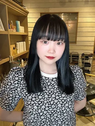 ミディアム カラー La bonheur hair reve 池袋店所属・🐈‍⬛ マナカ🐈‍⬛のヘアスタイル