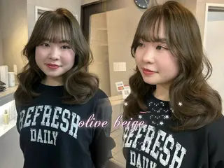 ミディアム カラー moe🎀 透明感カラーのヘアスタイル