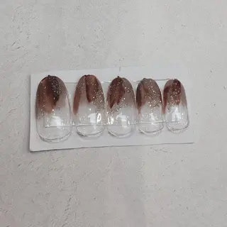 ネイル 💙🤍Tiary M🤍💙のネイルデザイン