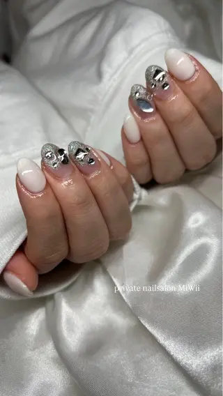 ネイル 𝐧𝐚𝐢𝐥 𝐌𝐢𝐖𝐢𝐢のネイルデザイン