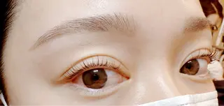 マツエク・マツパ EMINAL Hinaの眉毛・アイブロウイメージ