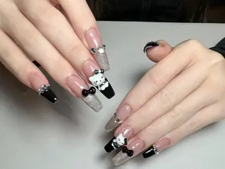 ネイル Pure&Rich Nailのネイルデザイン