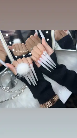 ネイル 加納 莉音のネイルデザイン