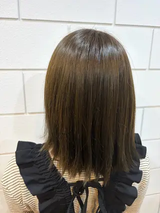 ミディアム カラー 土屋 梓咲のヘアスタイル