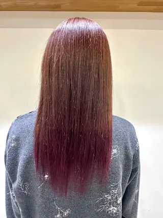 ロング カラー 伊藤 旭華のヘアスタイル