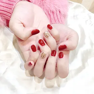 ネイル 🫧いお/暖色カラー /髪質改善🫧のヘアスタイル