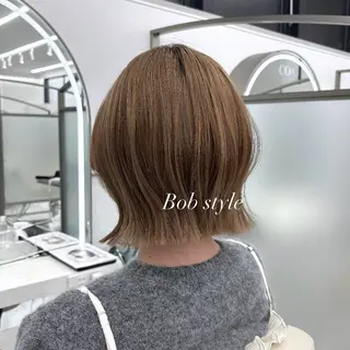 ショート カラー ボブ/前髪顔周り COA【komo】のヘアスタイル