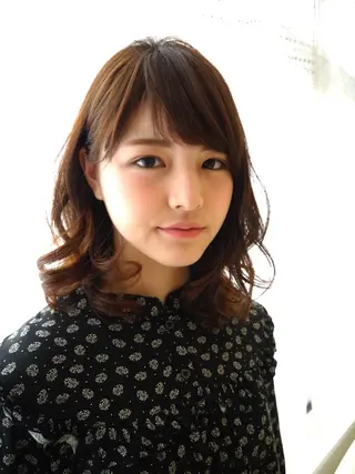 ミディアム カラー 色気レイヤー& ショートはお任せ🌟のヘアスタイル