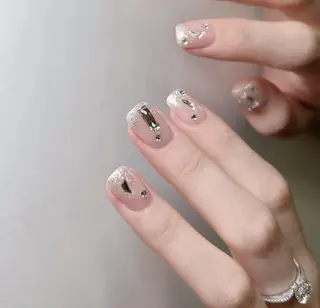 ネイル Queens ゲンのネイルデザイン