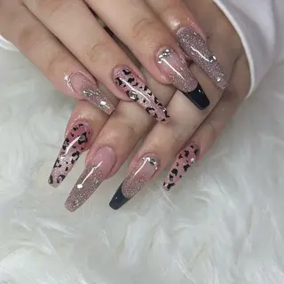 ネイル 透明感ネイル ｜mahiru.のネイルデザイン