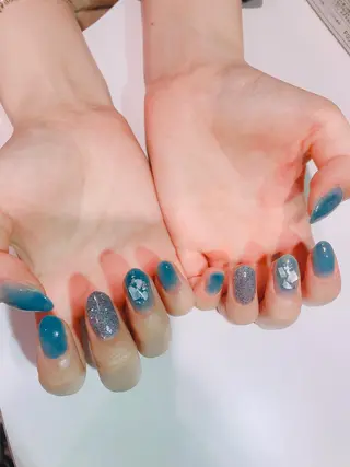 ネイル ネイルサロン トゥルースのネイルデザイン