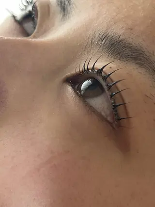 マツエク・マツパ アイラッシュサロンLea所属・阪口 裕美のマツエク・マツパデザイン