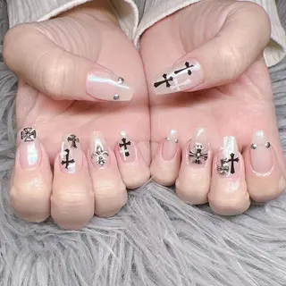 ネイル 個室ネイルサロンDolly  Girl〜ドーリーガール〜所属・DollyGirl KYOKOのネイルデザイン