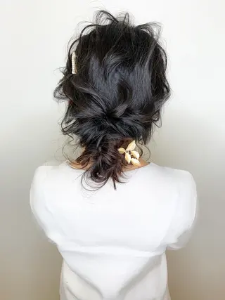 セミロング ヘアアレンジ 伊藤 裕貴のヘアスタイル