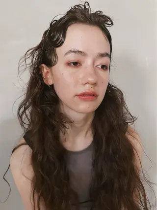 ロング カラー パーマ 前野 日奈のヘアスタイル